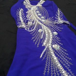 Dazzling dress!